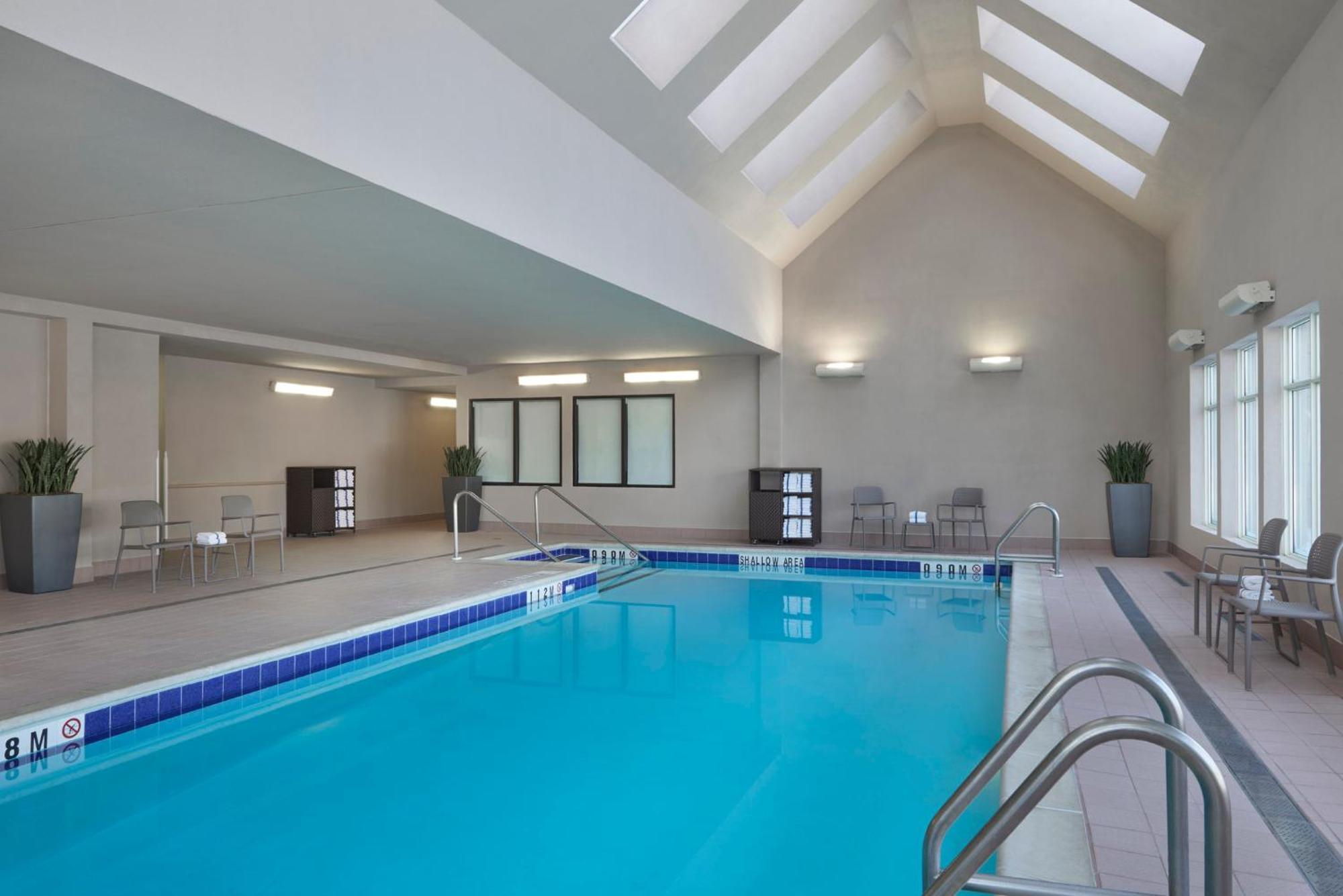 Residence Inn By Marriott Toronto Airport Extérieur photo